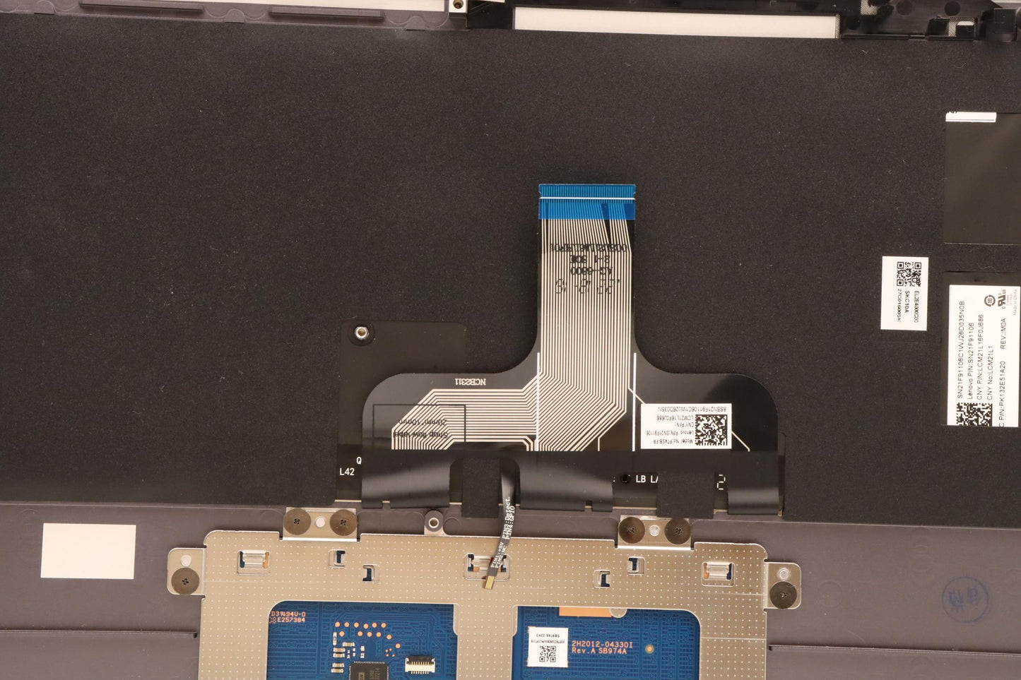 Lenovo Cover Upper Case Asmfra L82Qe - 5CB1J02424