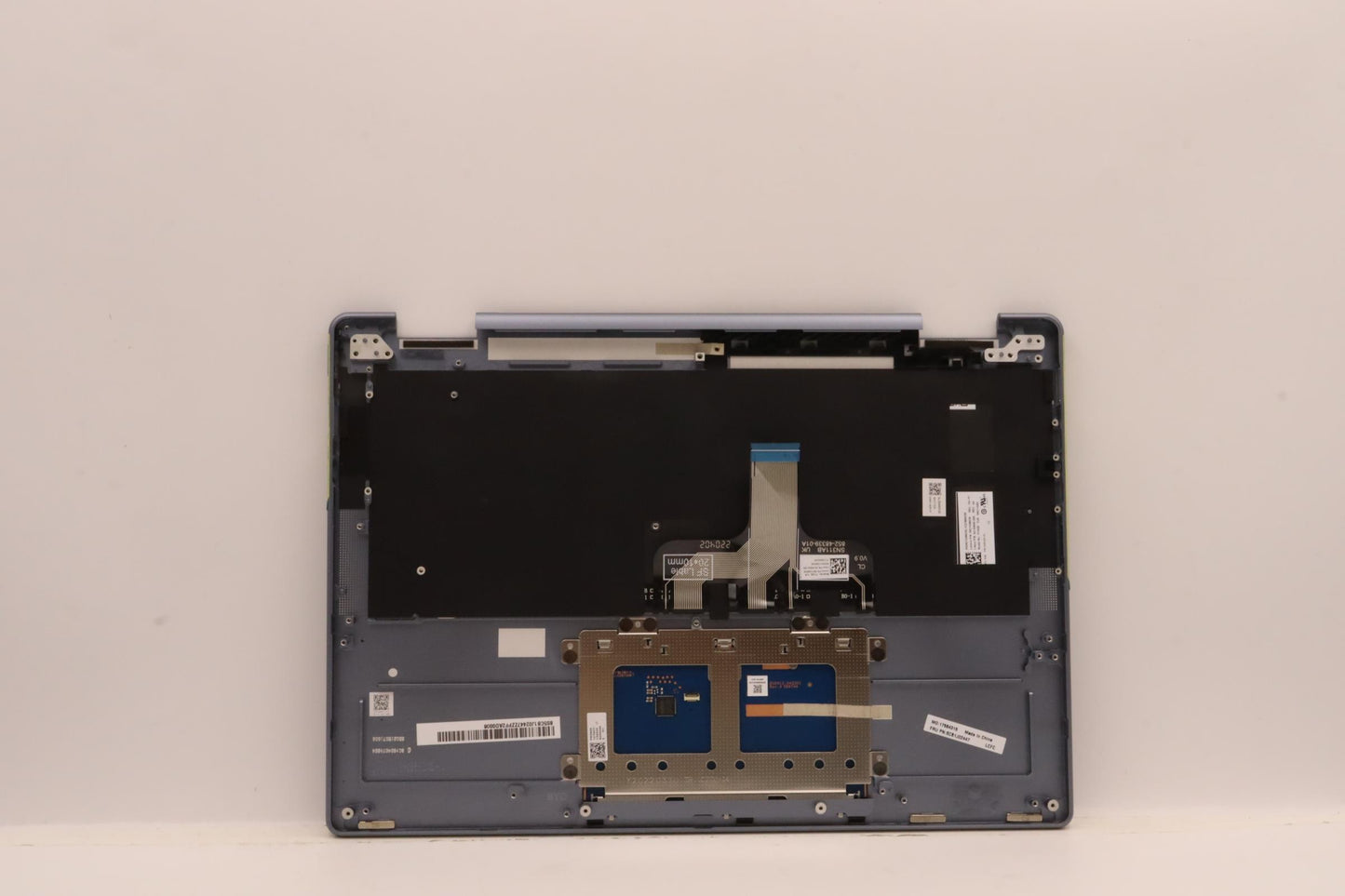 Lenovo Cover Upper Case Asmtur L82Qe - 5CB1J02447