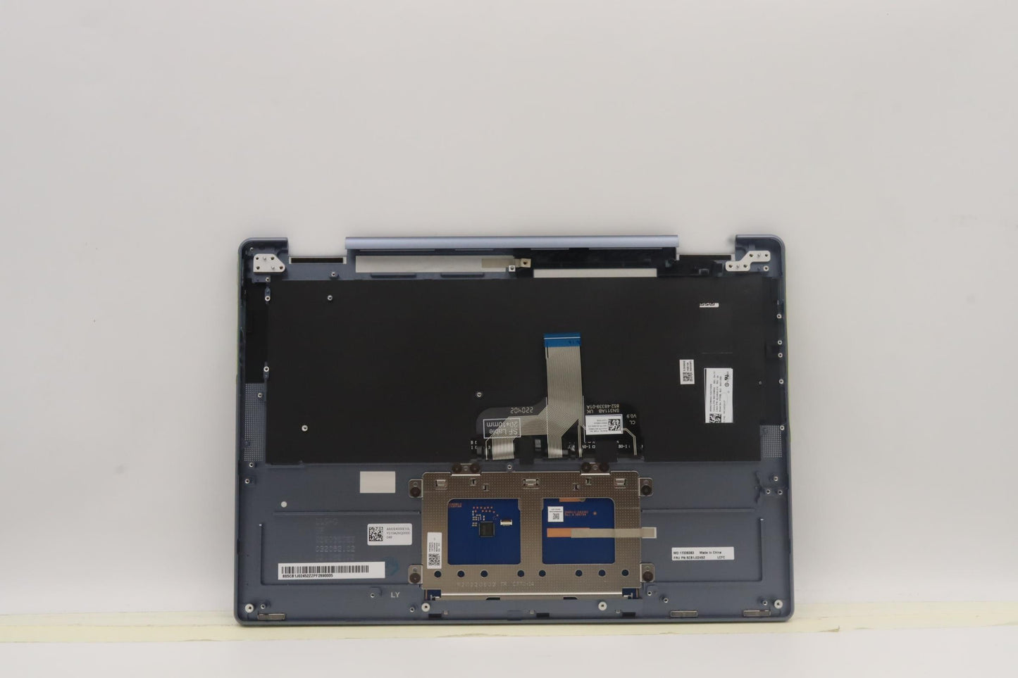 Lenovo Cover Upper Case Asmbul L82Qe - 5CB1J02452