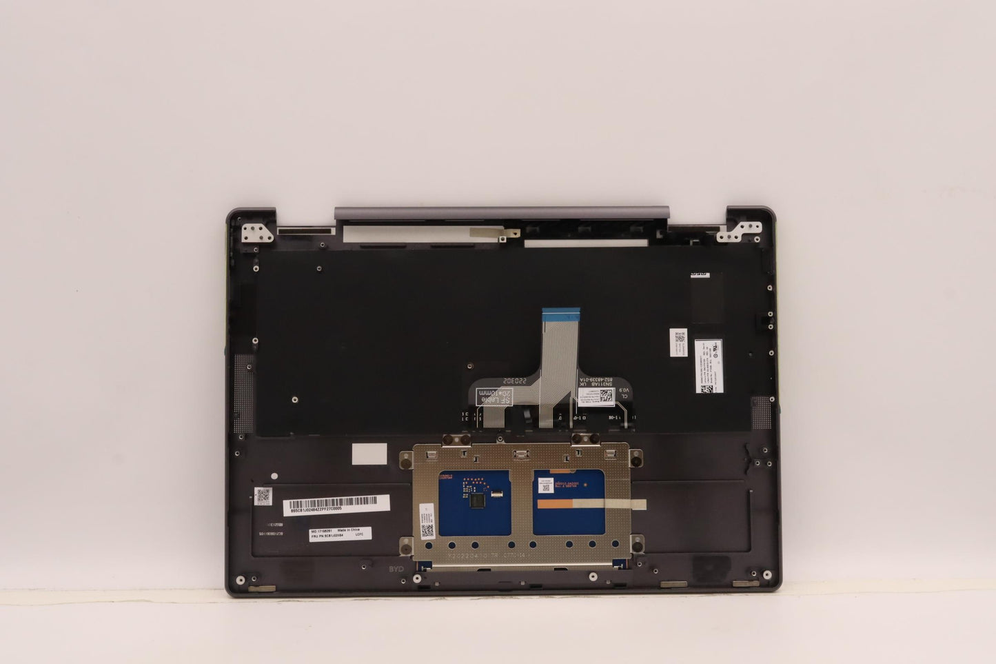Lenovo Cover Upper Case Asmbul L82Qe - 5CB1J02484