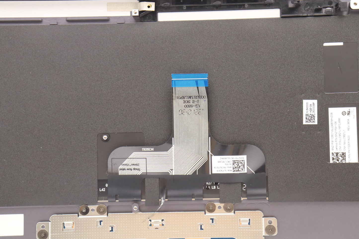Lenovo Cover Upper Case Asmfra L82Qe - 5CB1J02488