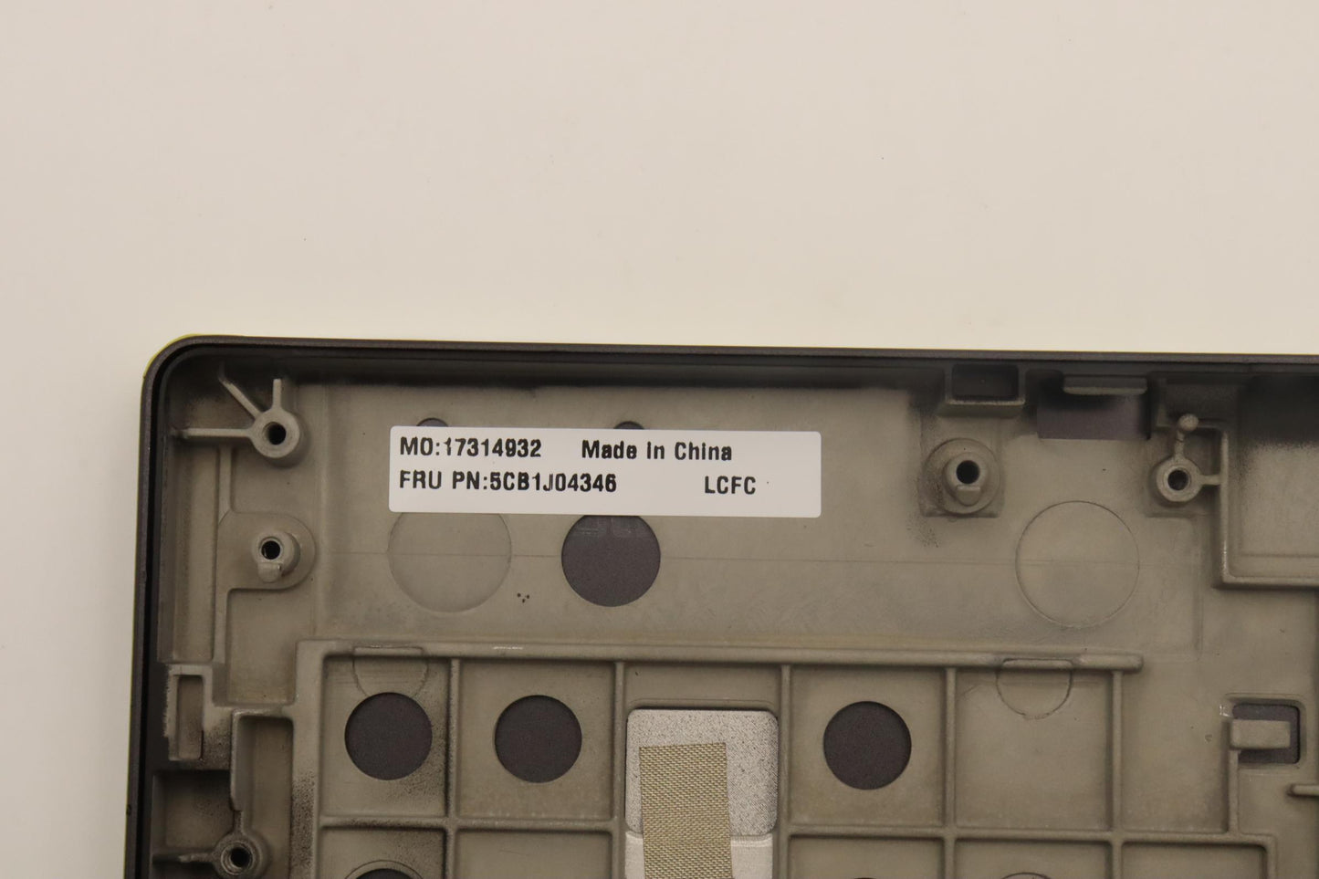Lenovo Cover Upper Case Asmbul L82Tf - 5CB1J04346
