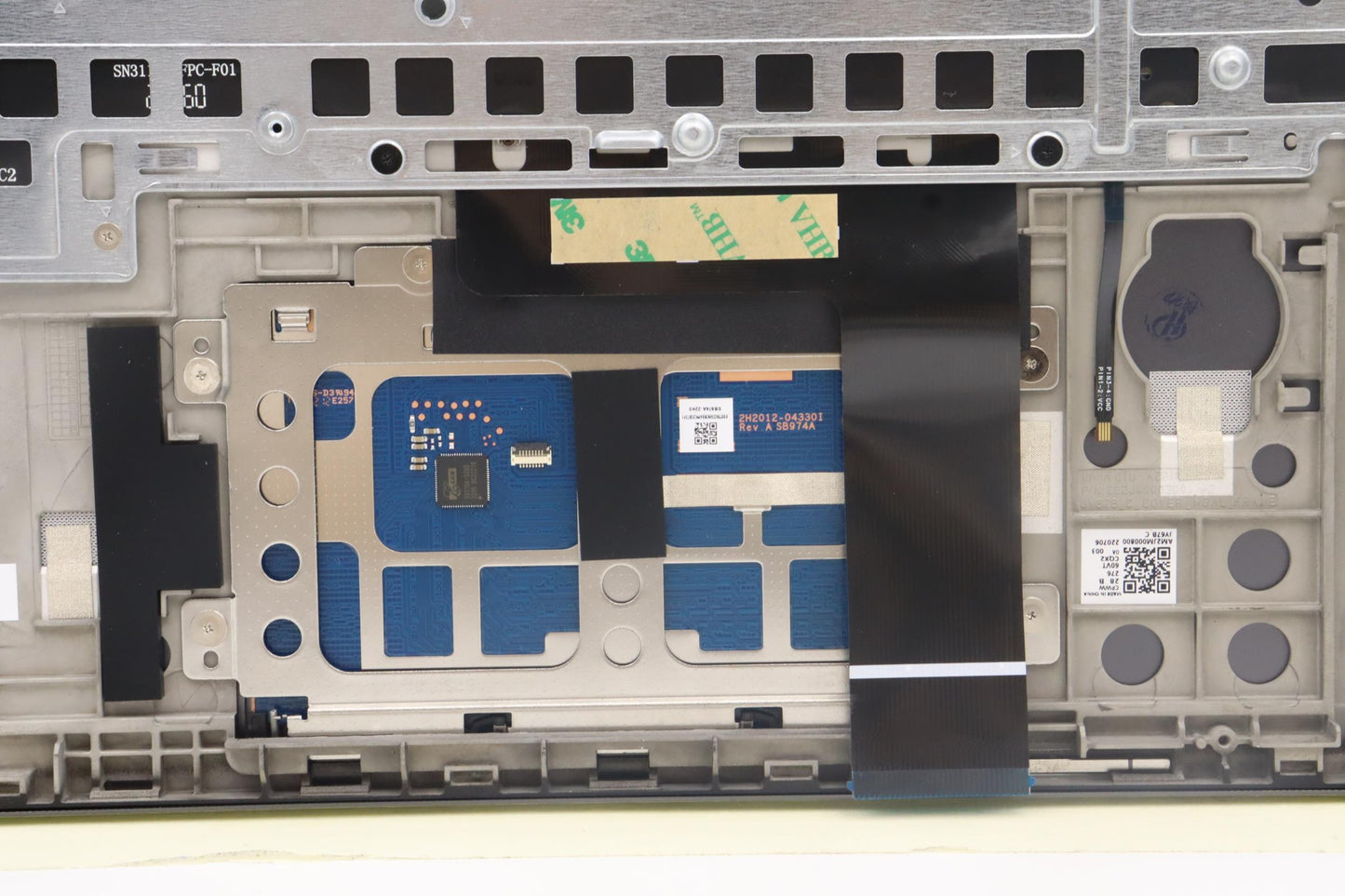 Lenovo Cover Upper Case Asmtur L82Tf - 5CB1J04405