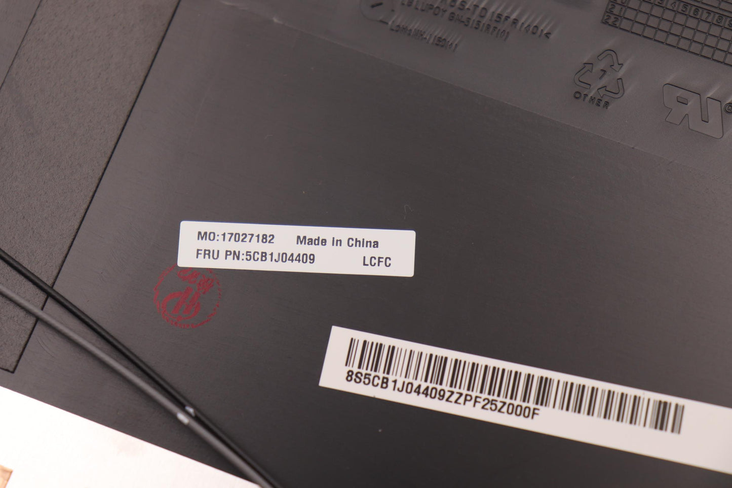 Lenovo Cover Lcd Cover L 82Tu Txtblac - 5CB1J04409