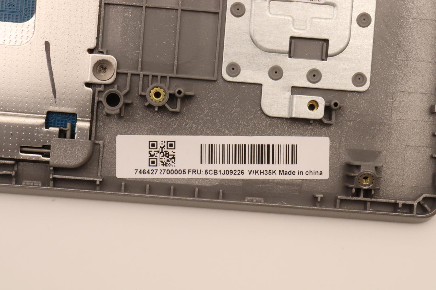 Lenovo Cover Upper Case Assembly Ukr - 5CB1J09226