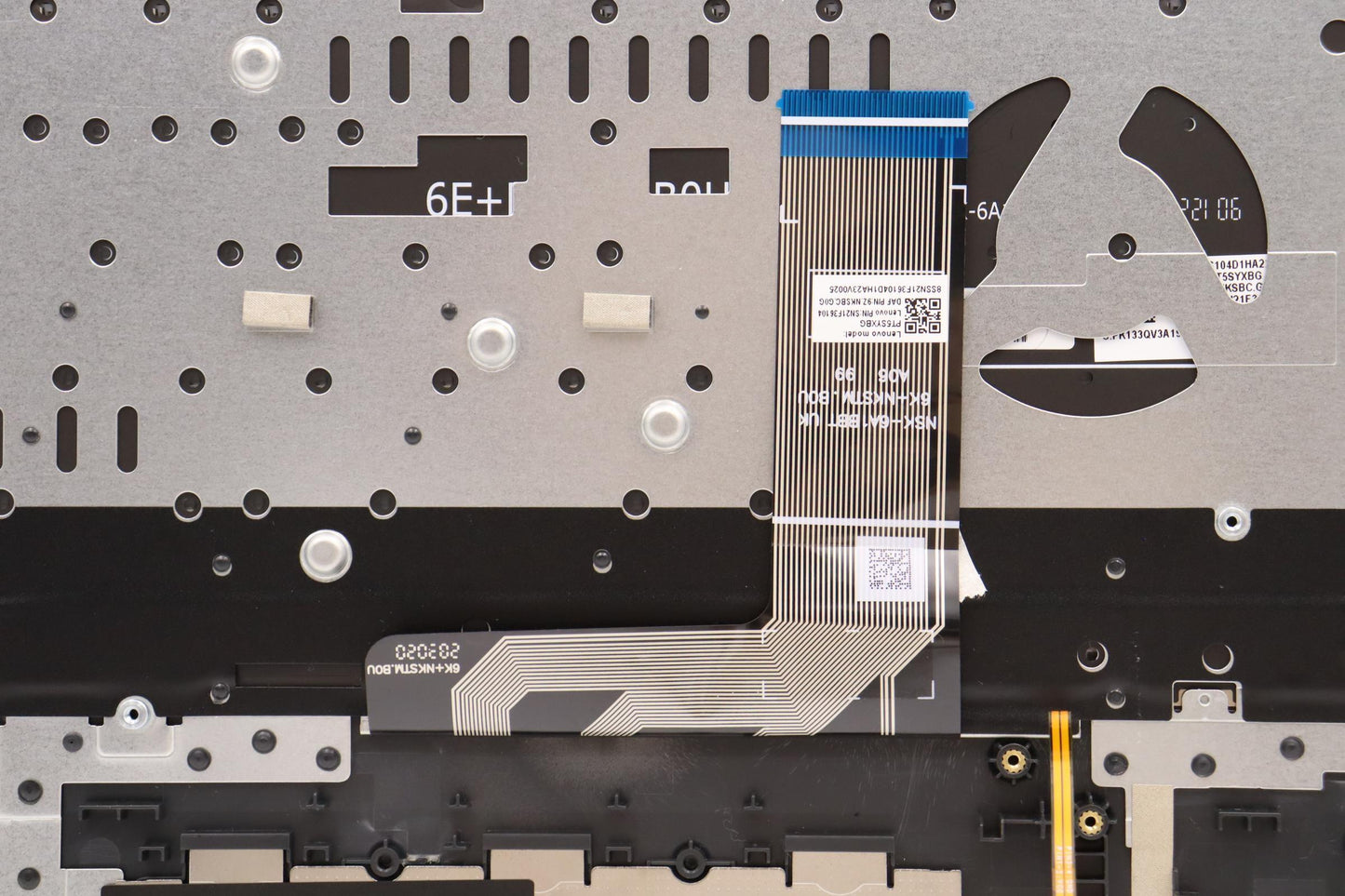Lenovo Cover Upper Case Asmger C 82Sa - 5CB1J09432