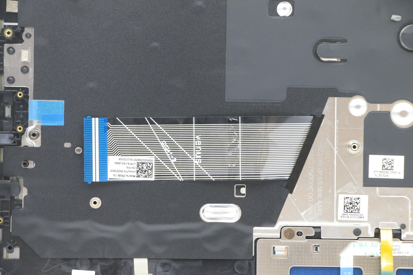 Lenovo Cover Upper Case Assembly Ita - 5CB1J10016