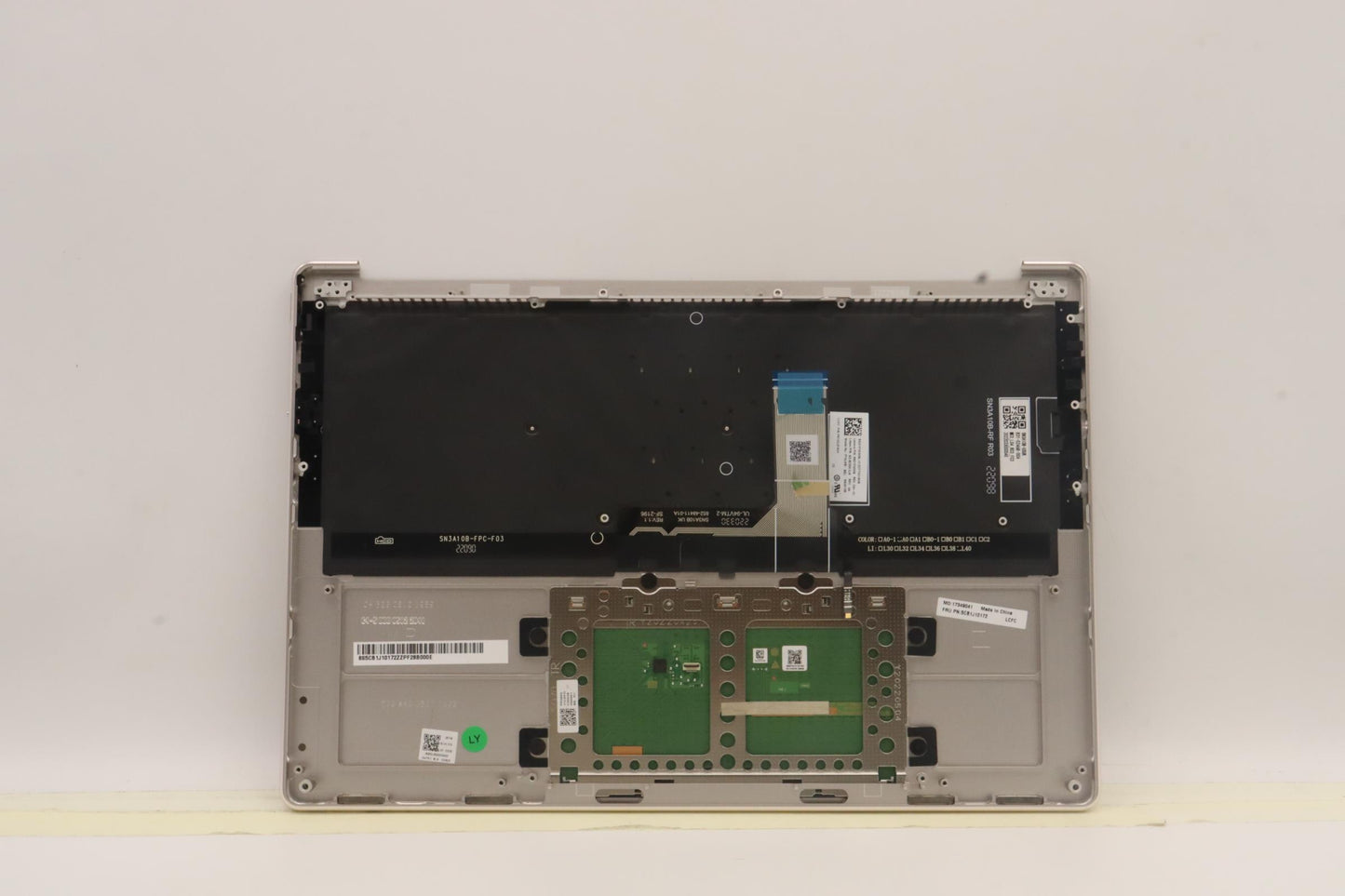 Lenovo Cover Upper Case Asmbel L82T0 - 5CB1J10172