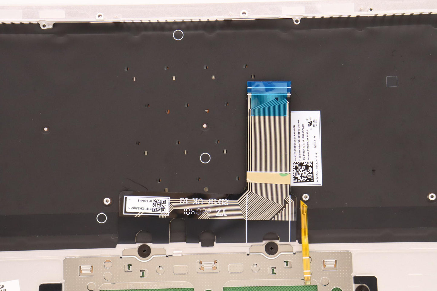 Lenovo Cover Upper Case Asmspa L82T0 - 5CB1J10243