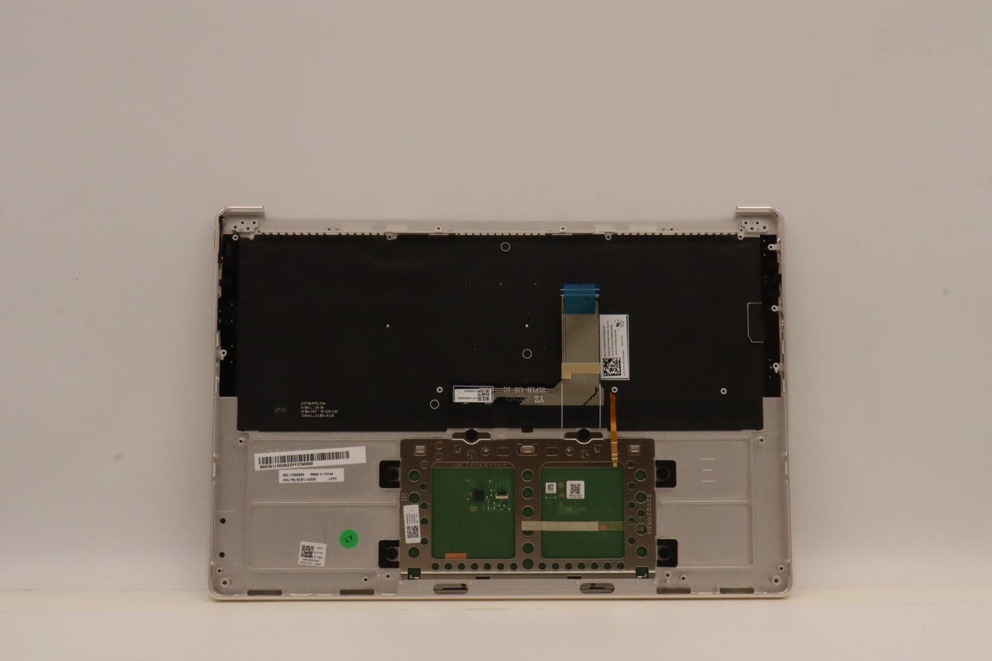 Lenovo Cover Upper Case Asmtc L82T0 - 5CB1J10245