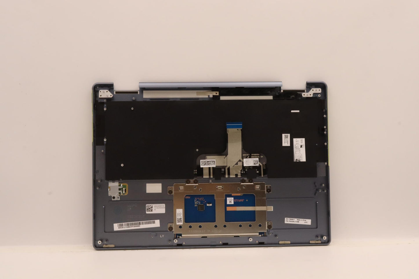 Lenovo Cover Upper Case Asmspa L82Qf - 5CB1J11036