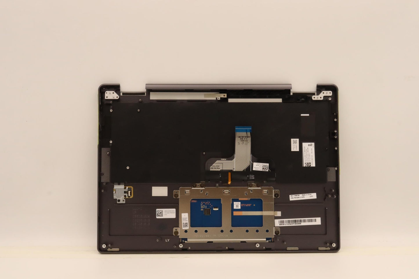 Lenovo Cover Upper Case Asmbel L82Qf - 5CB1J11079