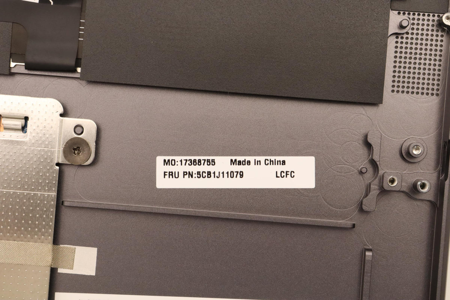 Lenovo Cover Upper Case Asmbel L82Qf - 5CB1J11079