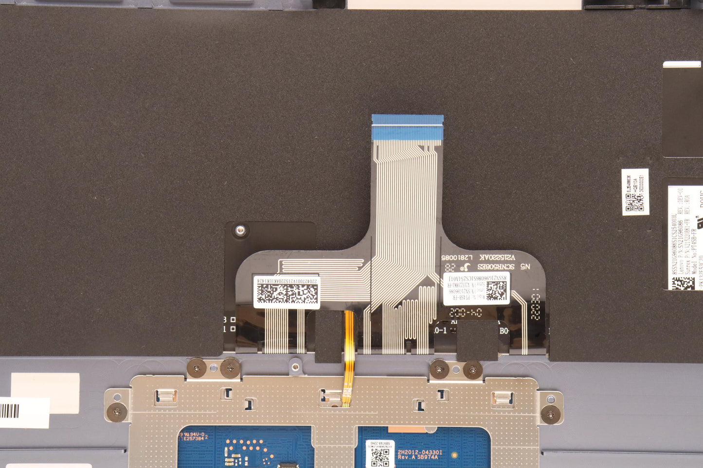 Lenovo Cover Upper Case Asmfra L82Qf - 5CB1J11113