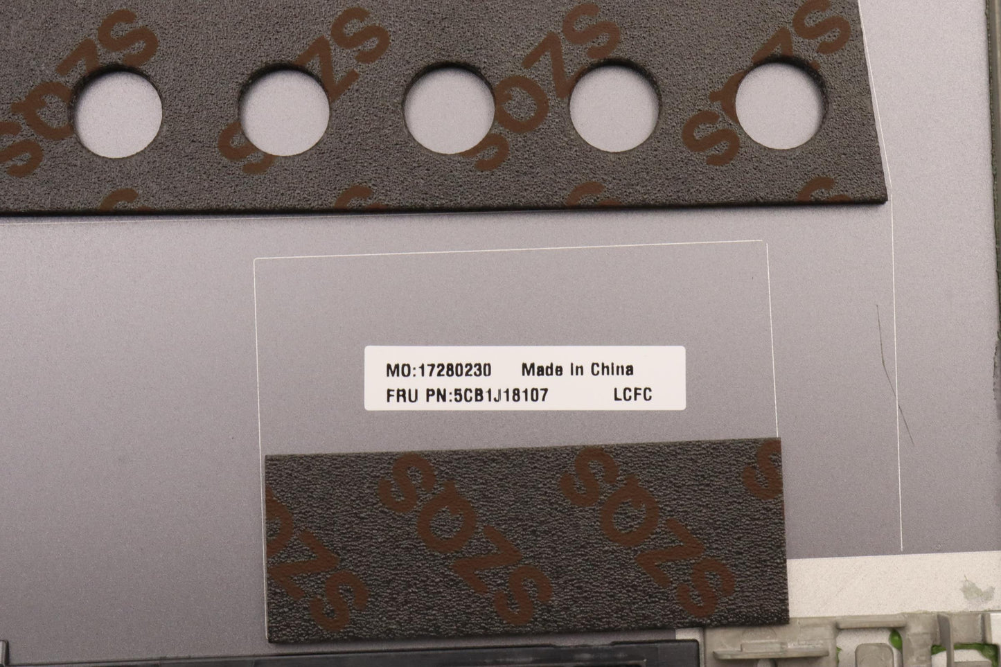 Lenovo LCD Cover JP610 A WWAN UHD Assembly - 5CB1J18107