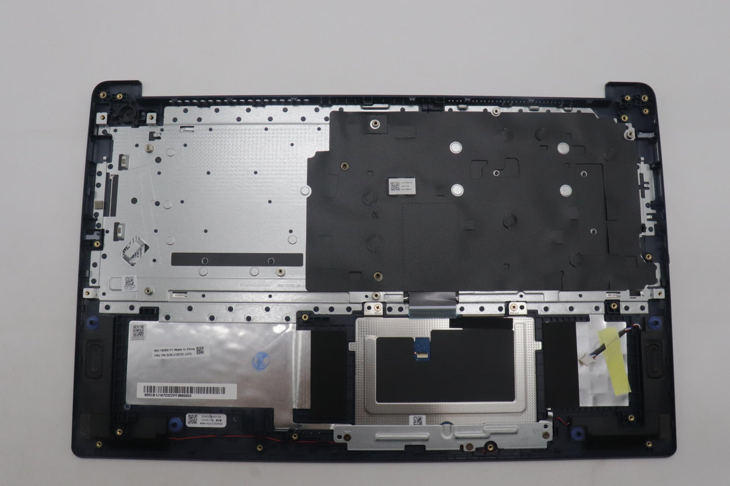 Lenovo Cover Upper Case Asmukr L82V7 - 5CB1J19723