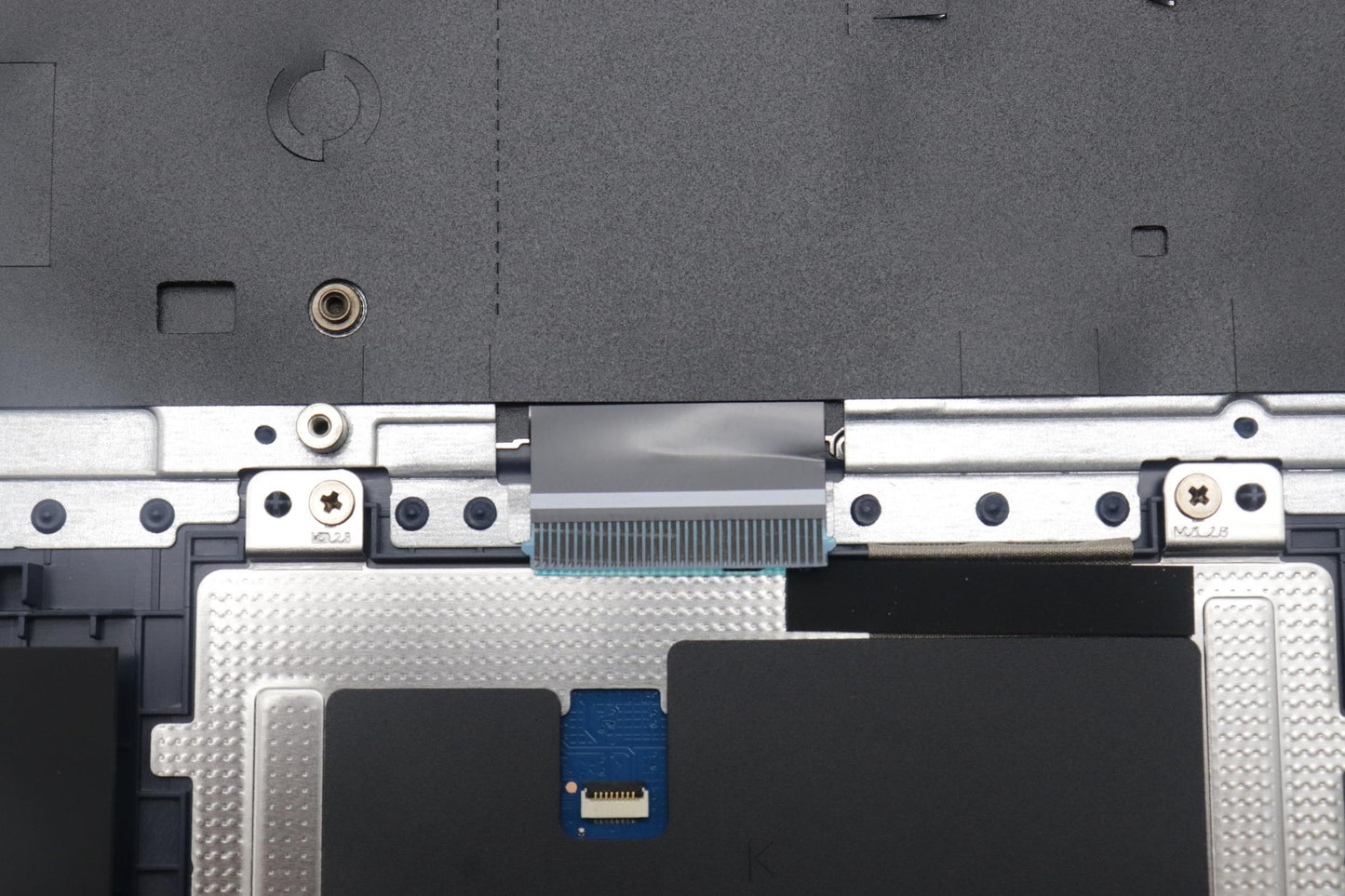 Lenovo Cover Upper Case Asmukr L82V7 - 5CB1J19723