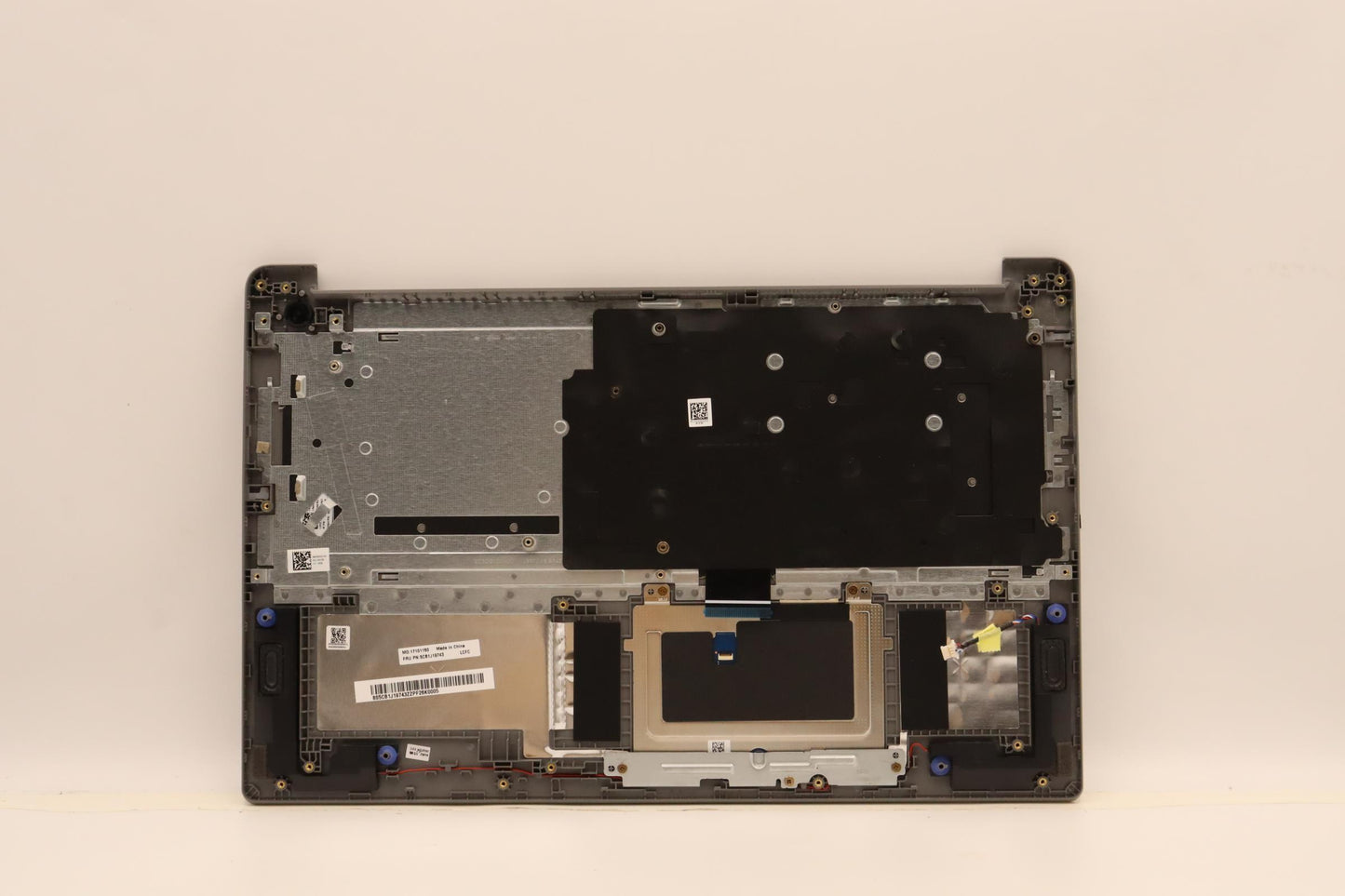 Lenovo Cover Upper Case Asmhun L82V7 - 5CB1J19743