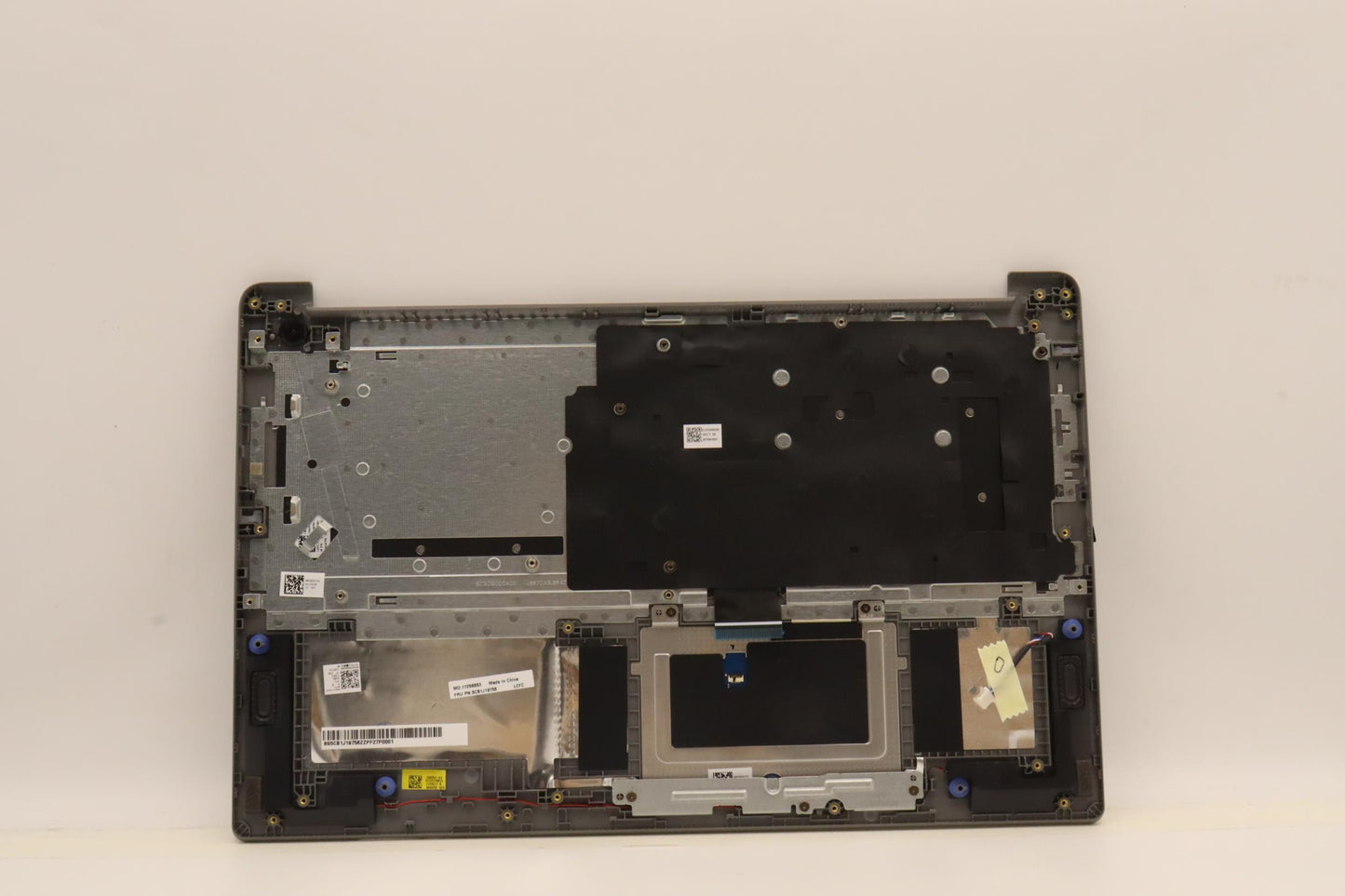 Lenovo Cover Upper Case Asmgre L82V7 - 5CB1J19756