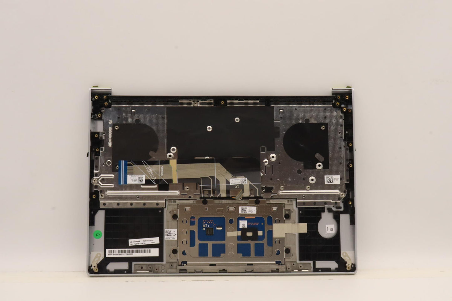 Lenovo Cover Upper Case Asmger L82Ut - 5CB1J19799
