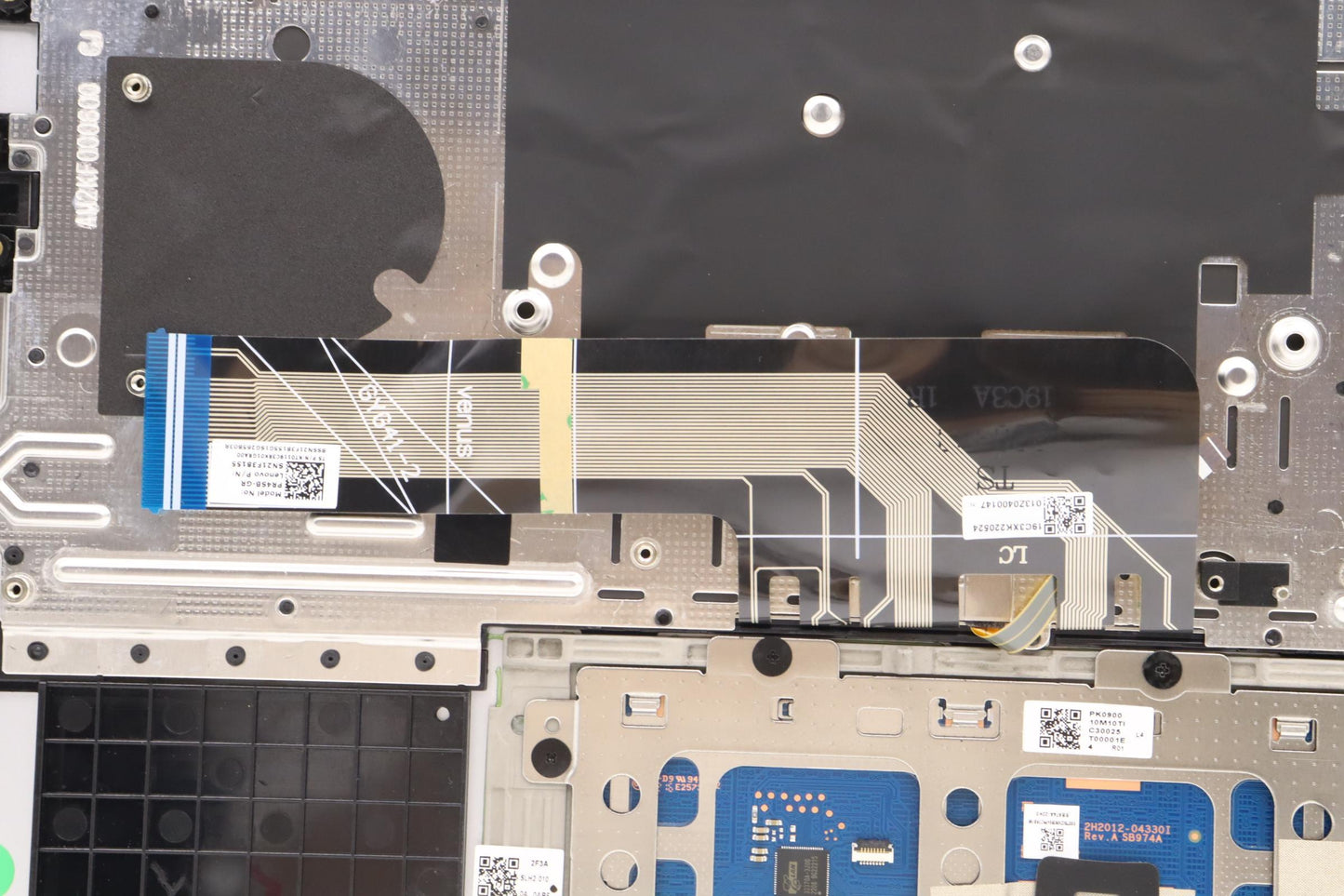 Lenovo Cover Upper Case Asmger L82Ut - 5CB1J19799