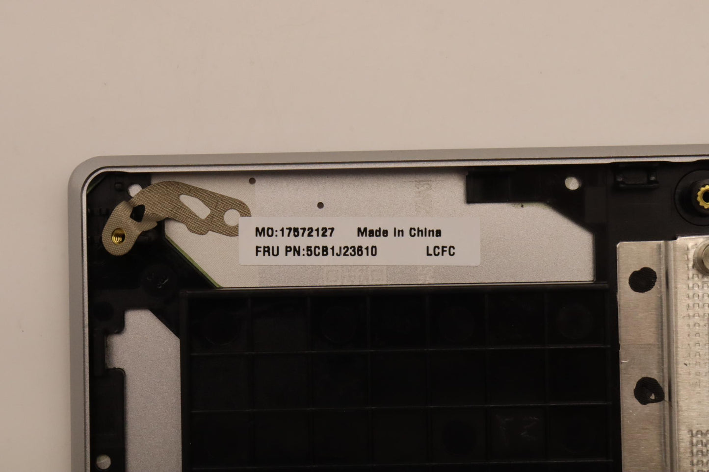 Lenovo Cover Upper Case Asmrus L82Ut - 5CB1J23610