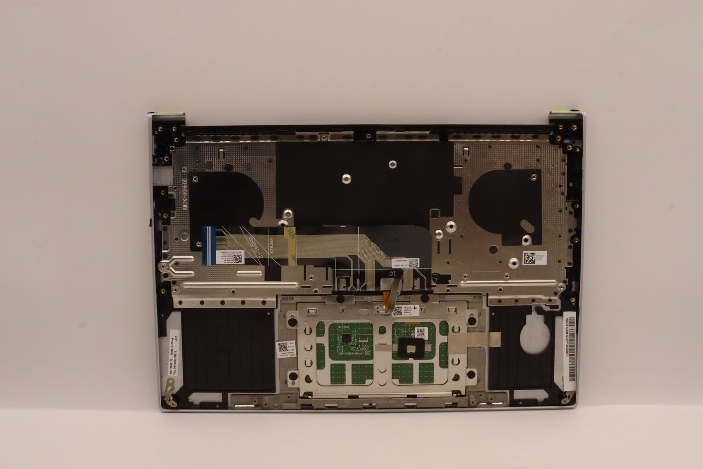 Lenovo Cover Upper Case Asmslv L82Ut - 5CB1J23612