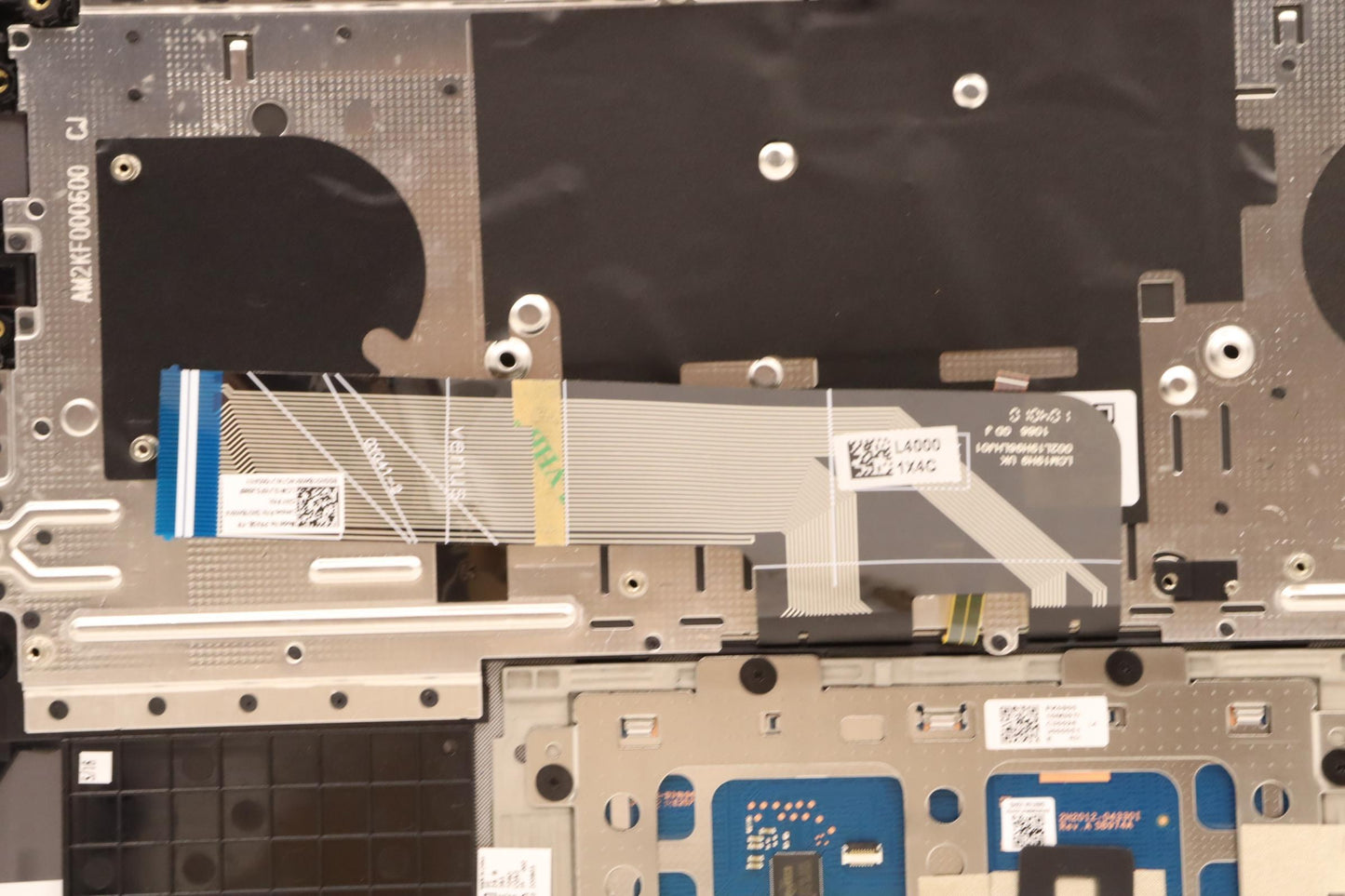 Lenovo Cover Upper Case Asmfra L82Ut - 5CB1J23645