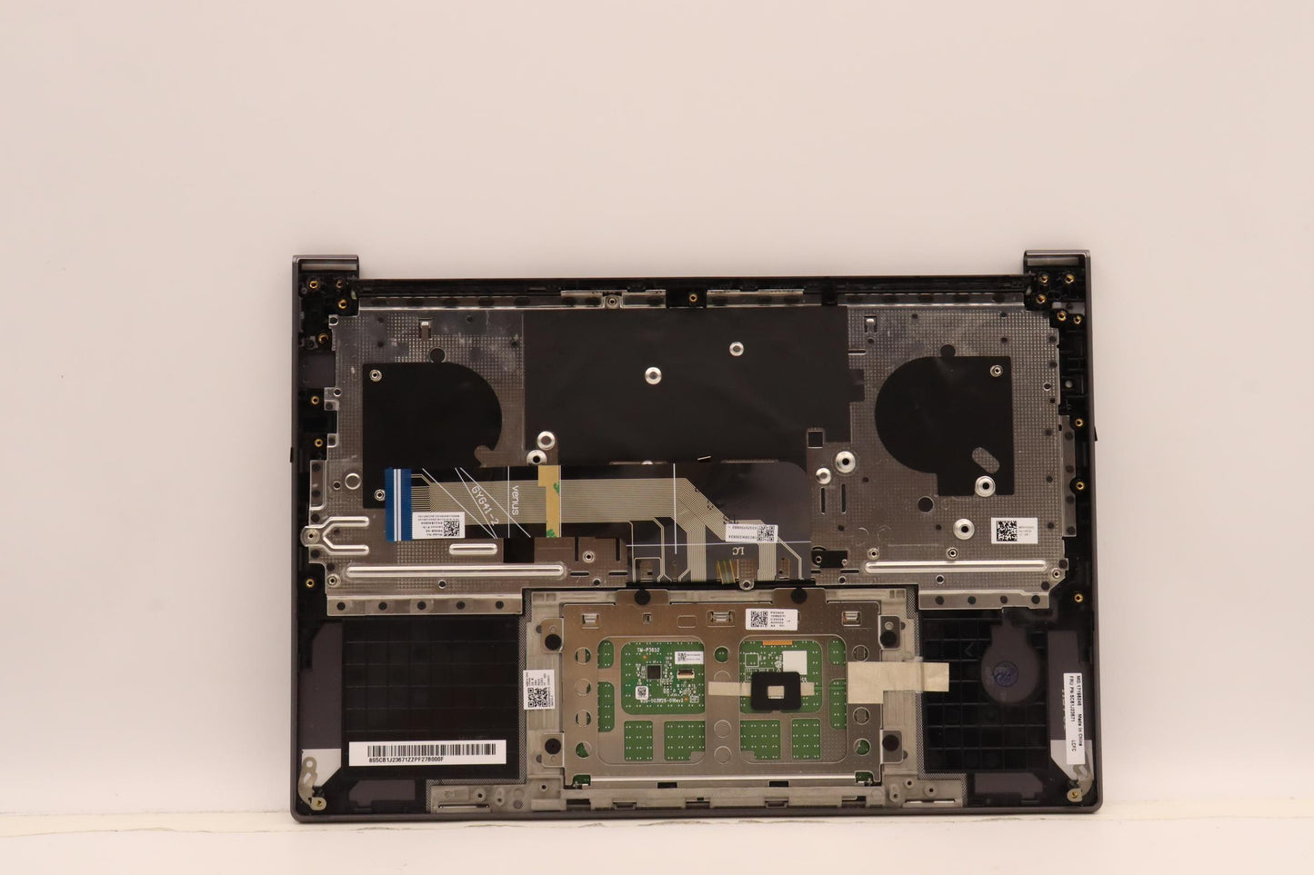 Lenovo Cover Upper Case Asmnordic L82 - 5CB1J23671