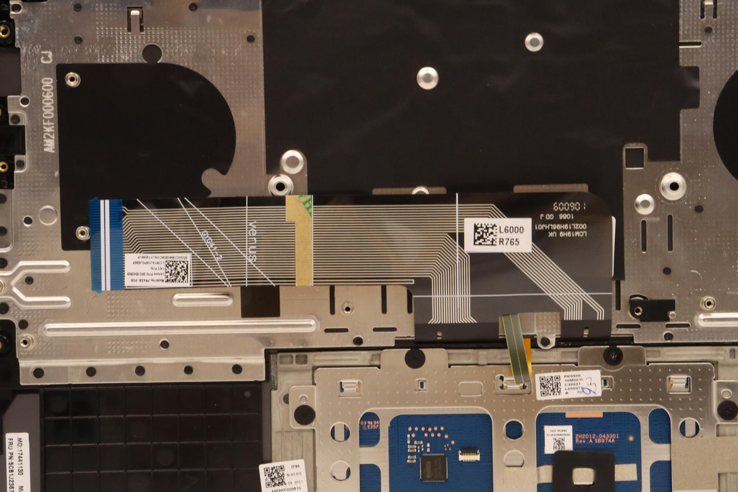 Lenovo Cover Upper Case Asmpor L82Ut - 5CB1J23673