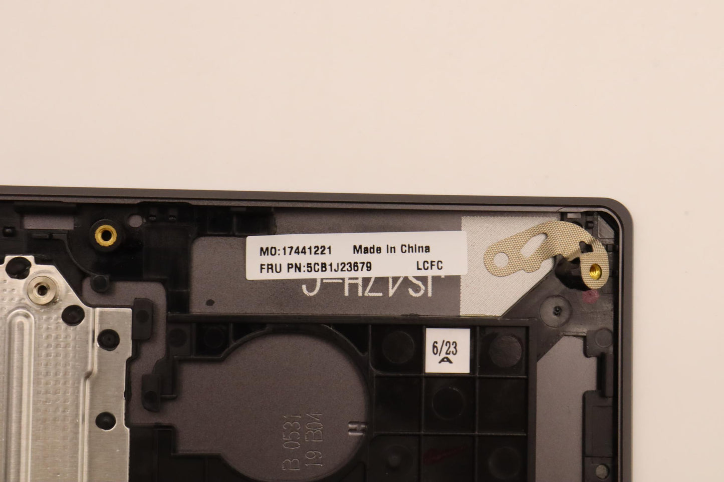 Lenovo Cover Upper Case Asmspa L82Ut - 5CB1J23679