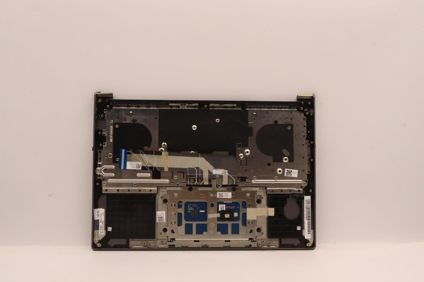 Lenovo Cover Upper Case Asmsws L82Ut - 5CB1J23681