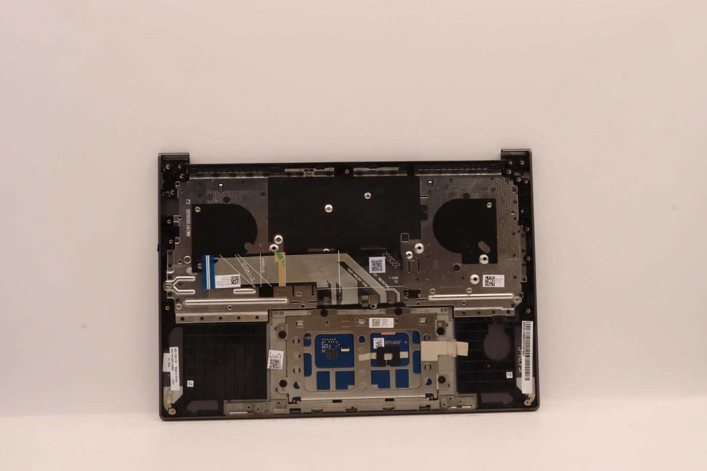 Lenovo Cover Upper Case Asmtc L82Ut S - 5CB1J23683