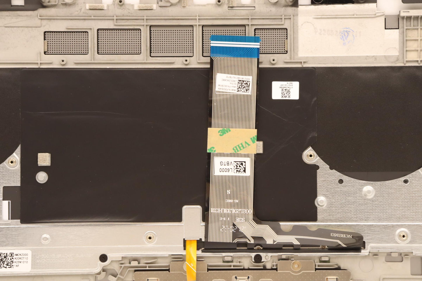 Lenovo Cover Upper Case Asmara L21Ek - 5CB1J23710