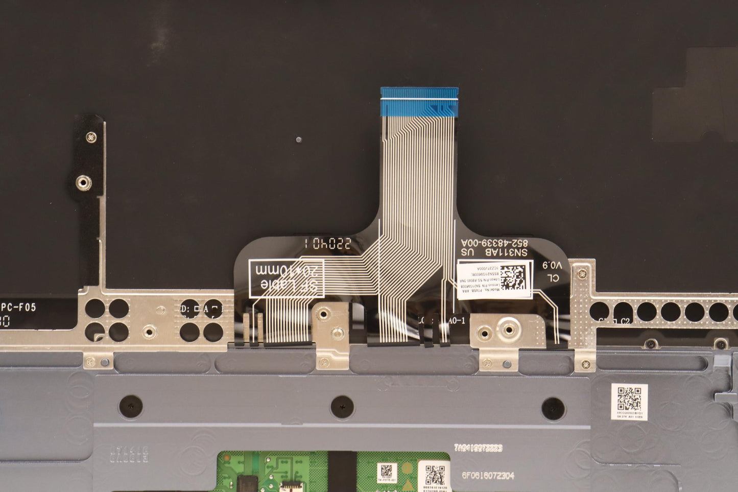 Lenovo Cover Upper Case Asmara L82Tkd - 5CB1J23772