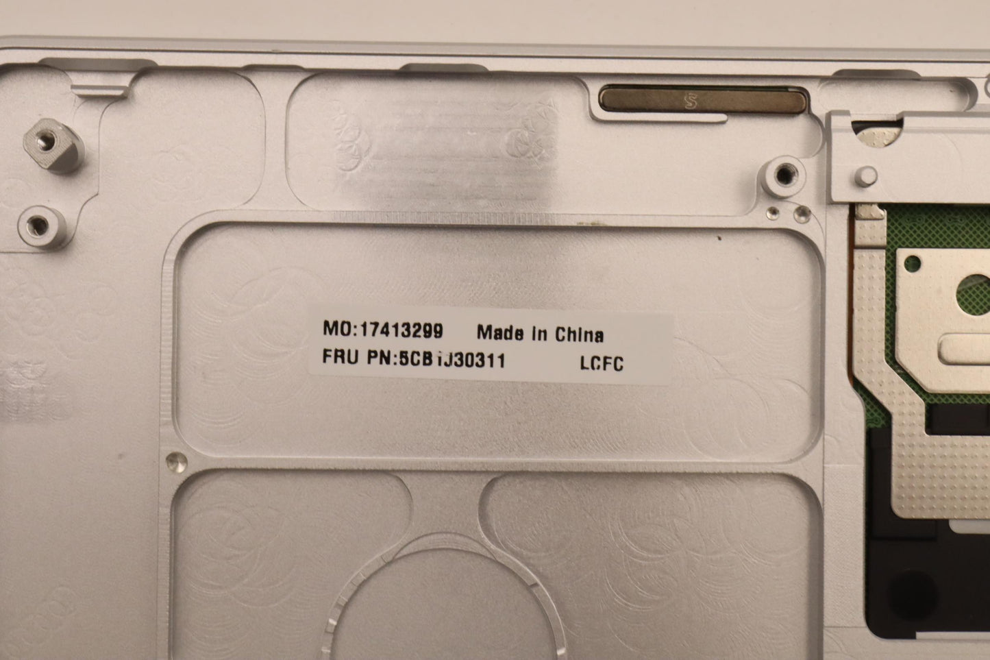 Lenovo Cover Upper Case Asmita L82Tku - 5CB1J30311