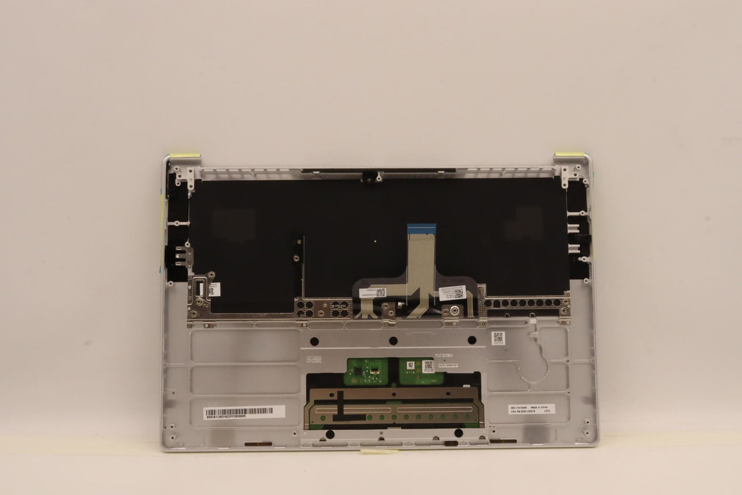 Lenovo Cover Upper Case Asmslv L82Tku - 5CB1J30318