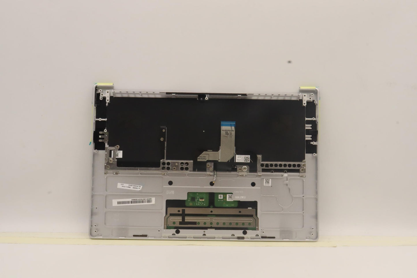 Lenovo Cover Upper Case Asmspal82Tkug - 5CB1J30319