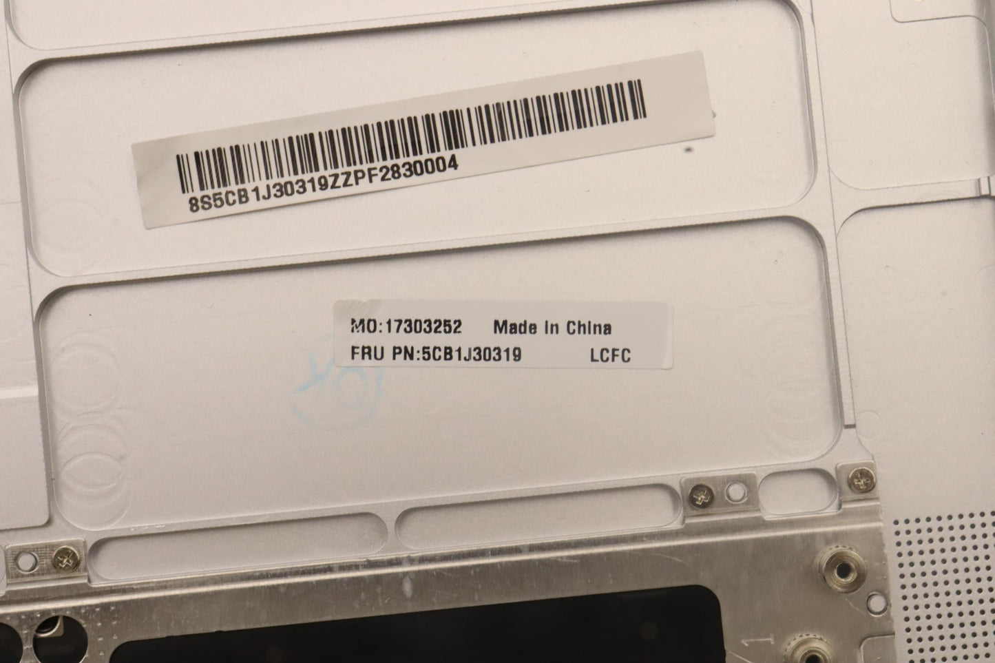 Lenovo Cover Upper Case Asmspal82Tkug - 5CB1J30319