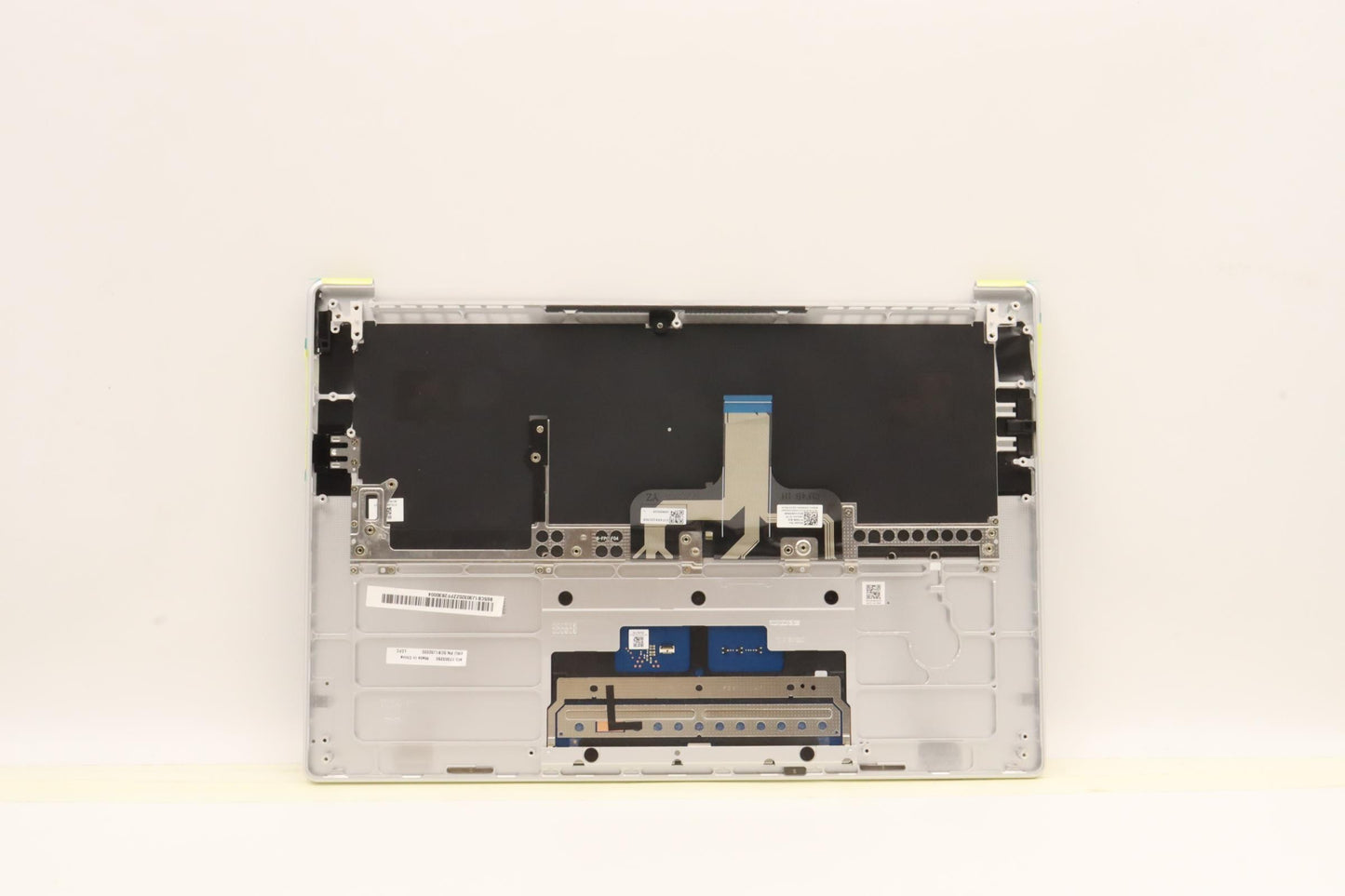 Lenovo Cover Upper Case Asmsws L82Tku - 5CB1J30320