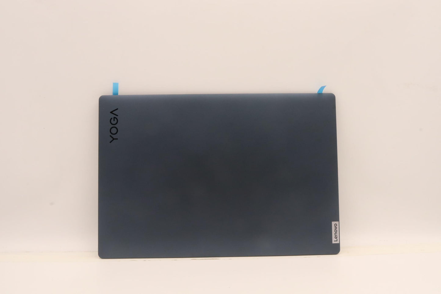 Lenovo Cover Lcd Cover L82Tkmlr Dt Yg - 5CB1J30329