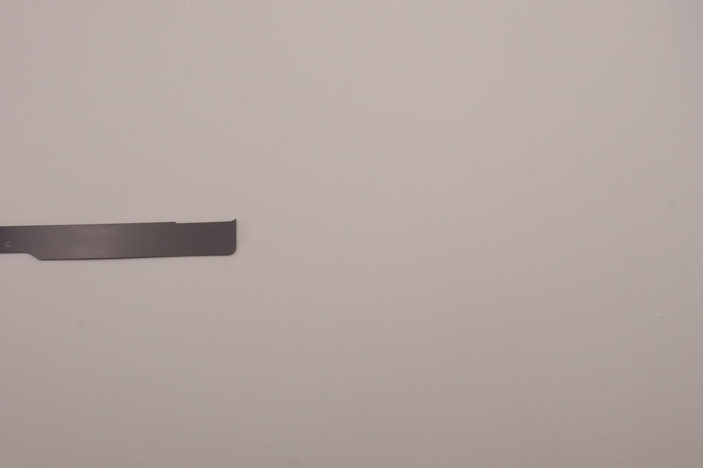 Lenovo Cover Strip Cover L 82Uh - 5CB1J30415