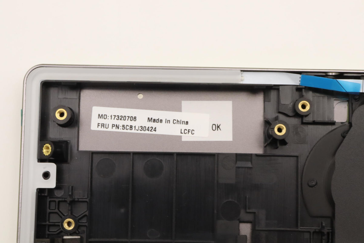 Lenovo Cover Upper Case Asmeng L82Uh - 5CB1J30424