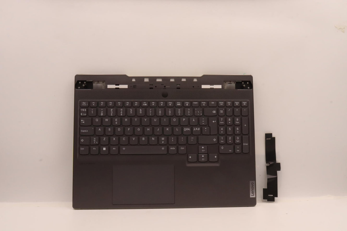 Lenovo Cover Upper Case Asmnordic L82 - 5CB1J30895
