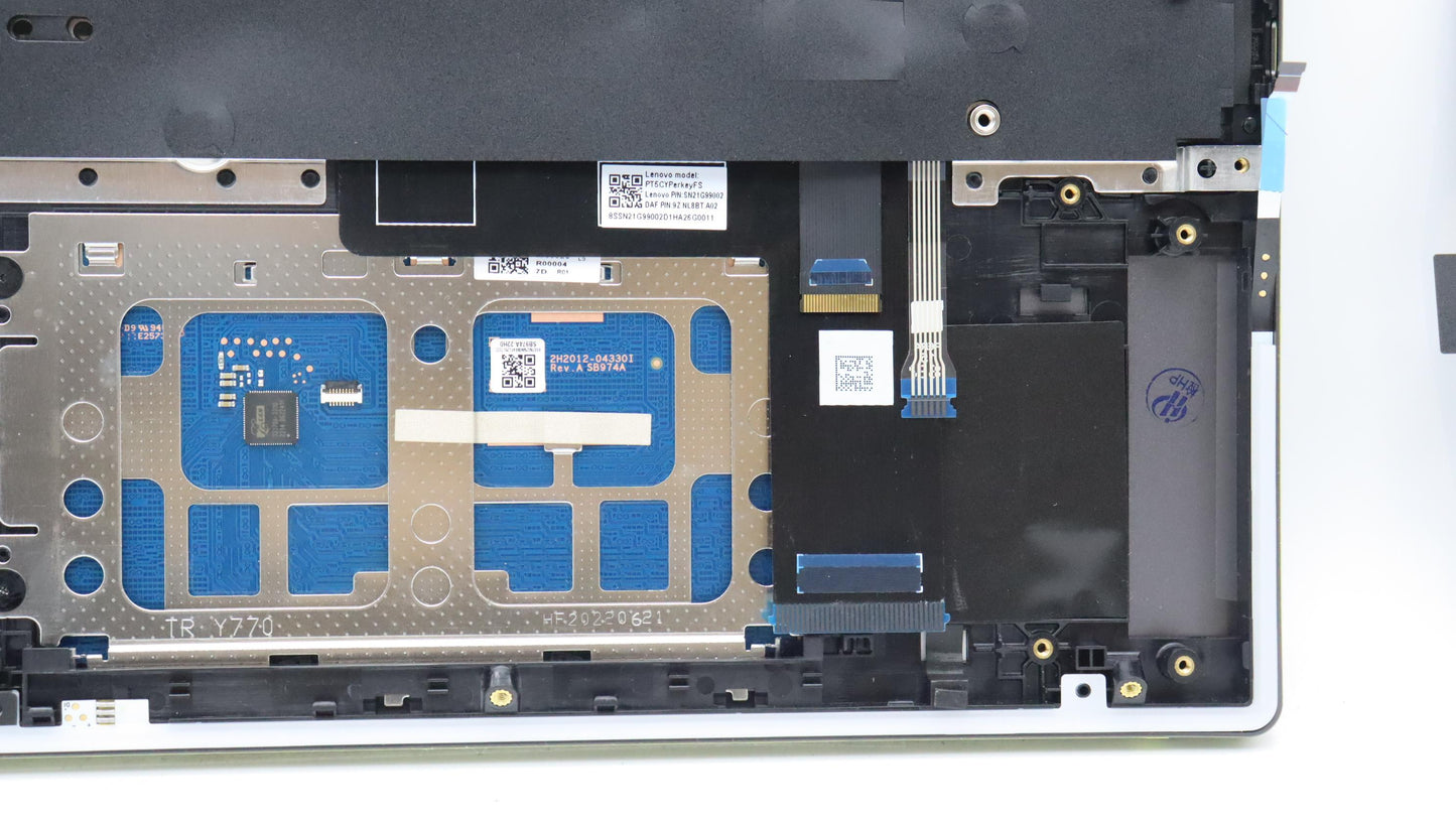 Lenovo Cover Upper Case Asmtc L82Uh F - 5CB1J30901
