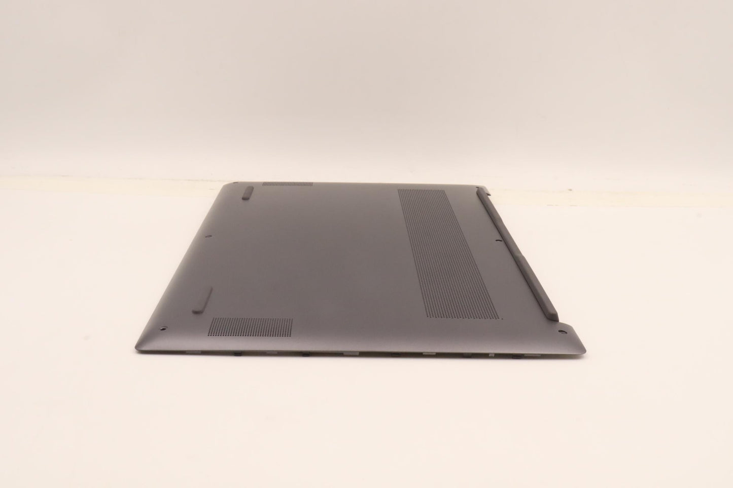 Lenovo Cover Lower Case L82U9 Sg - 5CB1J30923