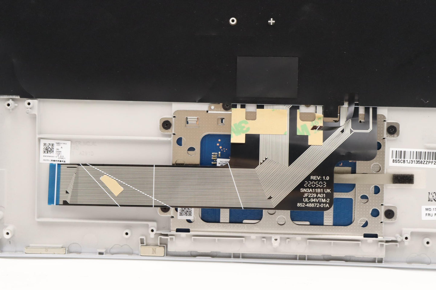 Lenovo Cover Upper Case Asmger L82U9 - 5CB1J31358