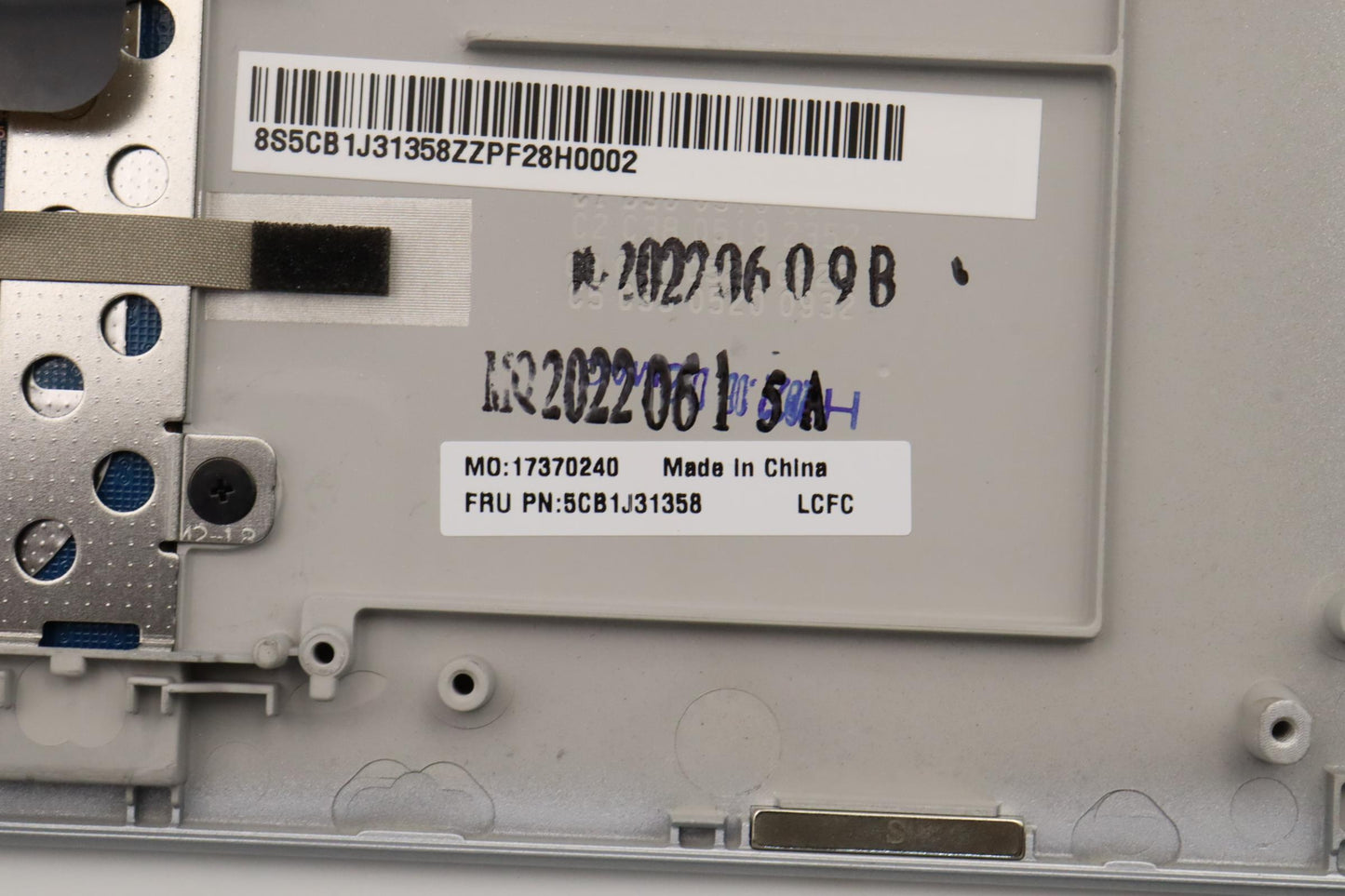 Lenovo Cover Upper Case Asmger L82U9 - 5CB1J31358
