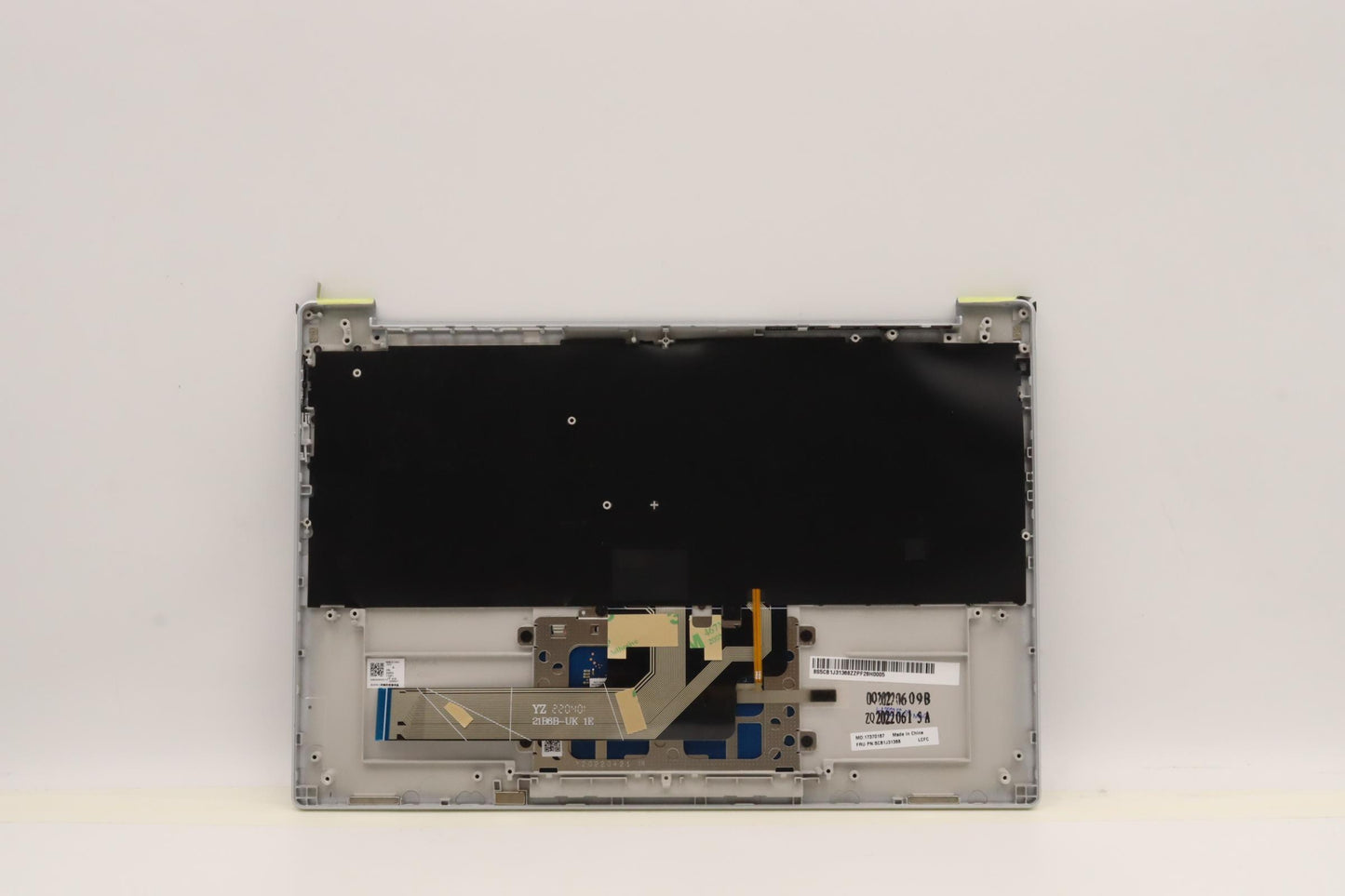 Lenovo Cover Upper Case Asmnordic L82 - 5CB1J31368