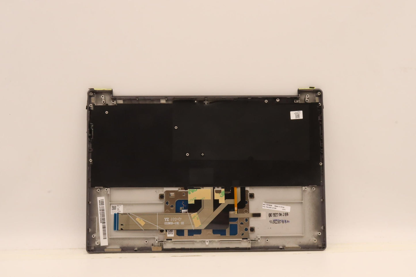 Lenovo Cover Upper Case Asmbel L82U9 - 5CB1J31381